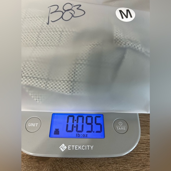 Van Heusen Polo Green Golf Shirt Men’s Size Medium - Picture 7 of 7